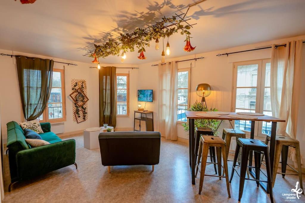 Appartement Romance Florale Труа Екстер'єр фото
